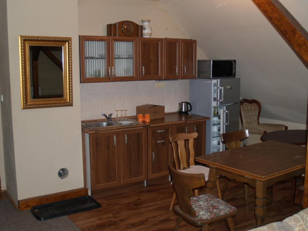 Penzion Gutská krčma Trinec Exterior foto